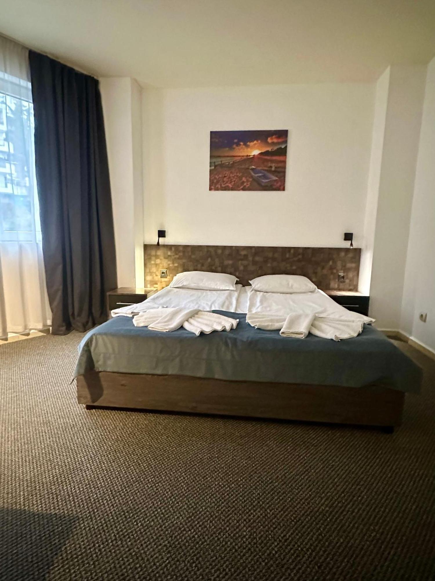 Hotel Brilliance Warna Zewnętrze zdjęcie