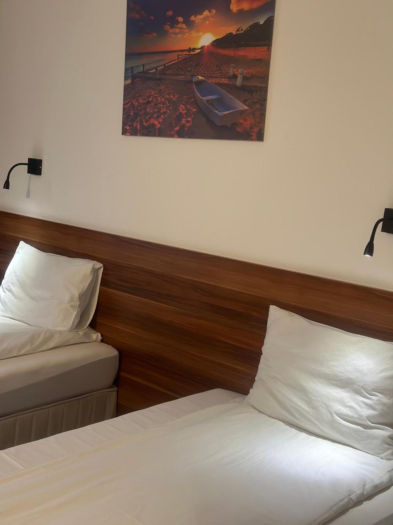 Hotel Brilliance Warna Zewnętrze zdjęcie